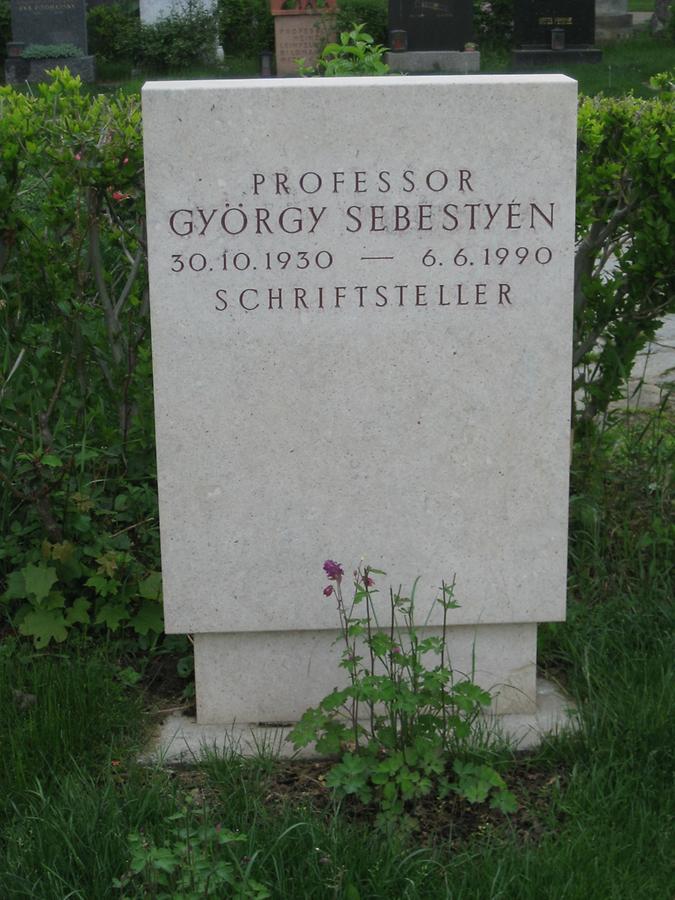 Grab von György Sebestyen, Schriftsteller 1930-1990