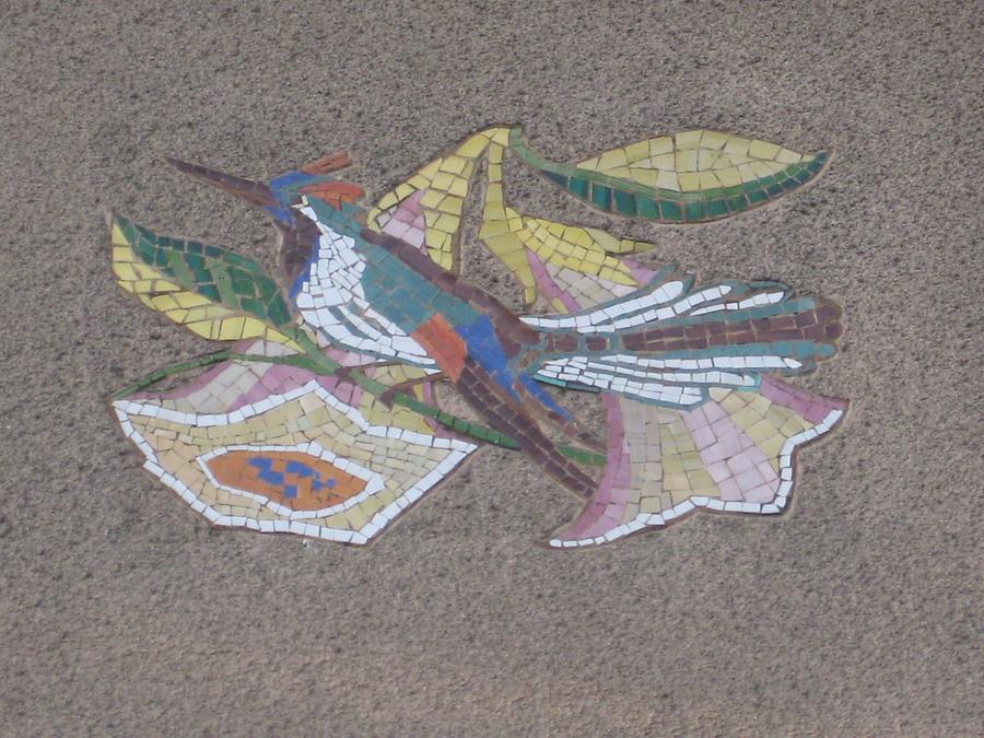 Supraporte-Mosaik 'Kolibri' von Marianne Neugebauer 1953