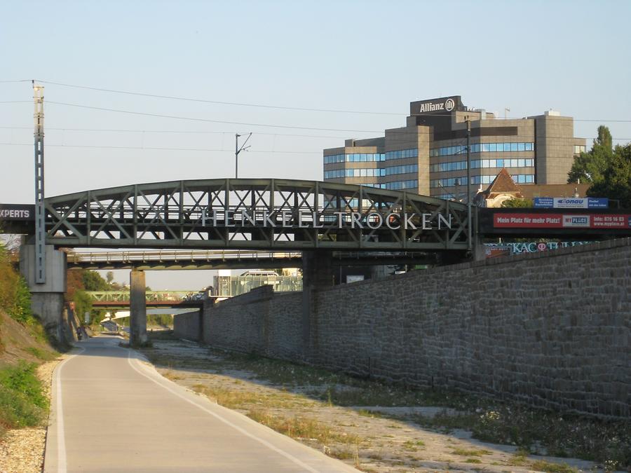 Verbindungsbahnbrücke