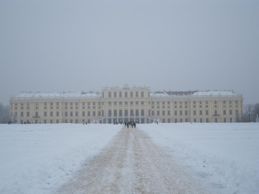 Schloss Schönbrunn im Schnee