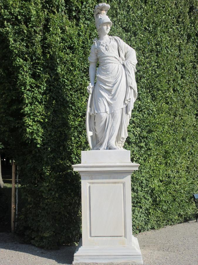 'Aspisia in Gestalt der Göttin Minerva' Statue von W. Beyer