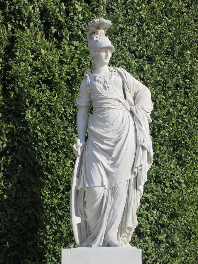 'Aspisia in Gestalt der Göttin Minerva' Statue von W. Beyer