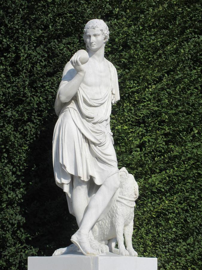 'Paris' Statue von Veit Königer