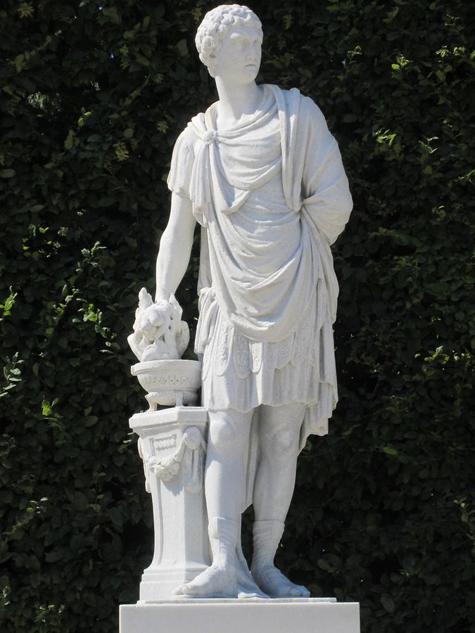 'Mucius Scaevola' Statue von J. M. Fischer