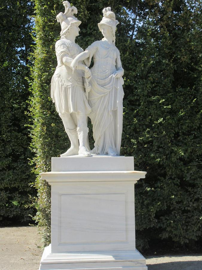 'Mars und Minerva' Statue von V. Königer