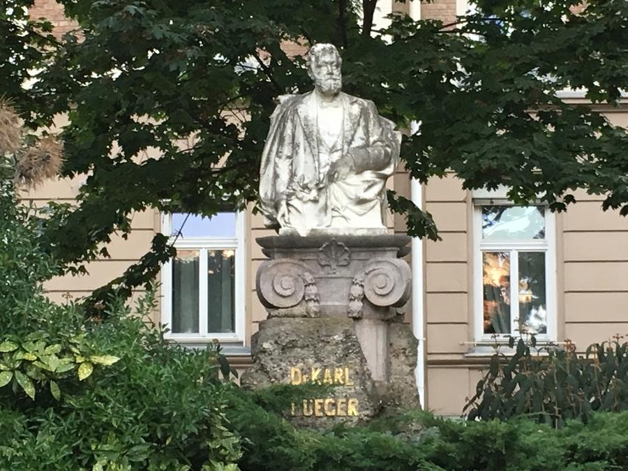 Dr. Karl Lueger Denkmal