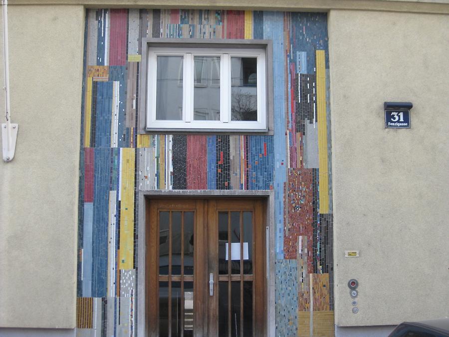 Mosaik-Tür- und Fensterumrahmung 'Ornament' von Getraud Pesendorfer 1959