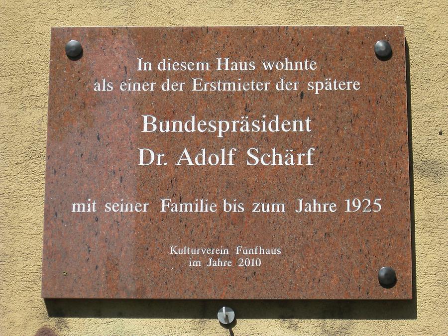 Adolf Schärf Gedenktafel