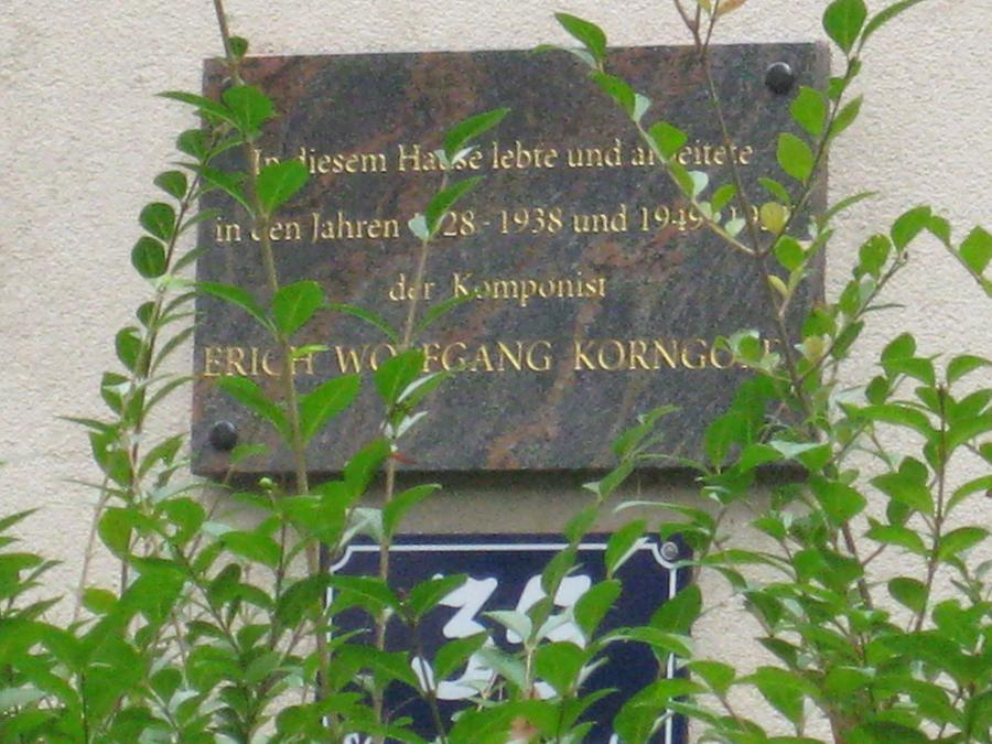 Erich Wolfgang Korngold Gedenktafel