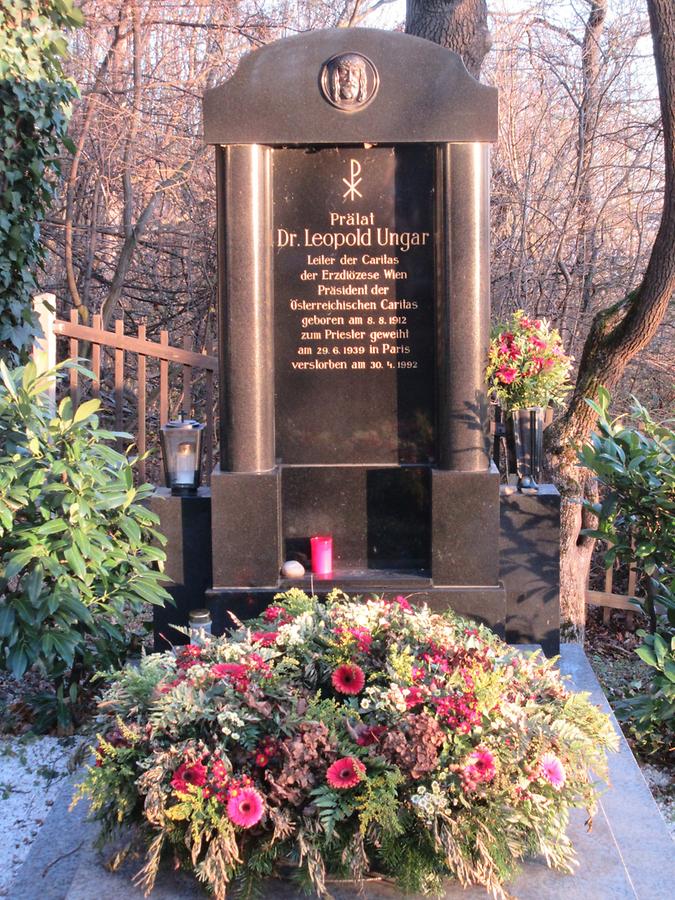 Grab von Leopold Ungar, Prälat 1939-1992