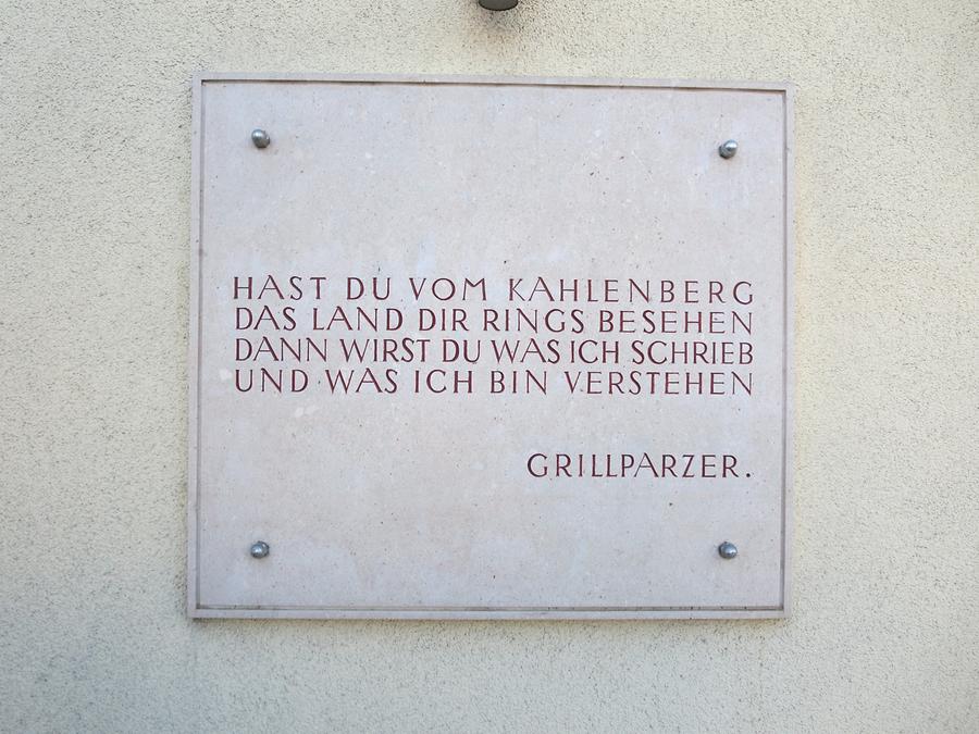 Tafel mit Worten von Franz Grillparzer zum Kahlenberg