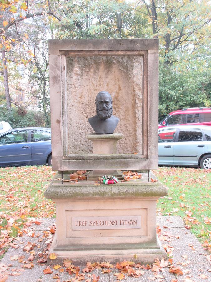 Grof Szechenyi Istvan Denkmal