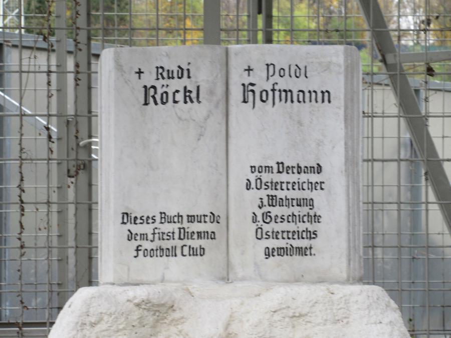 Rudi Röckl- und Poldi Hofmann Gedenktafel