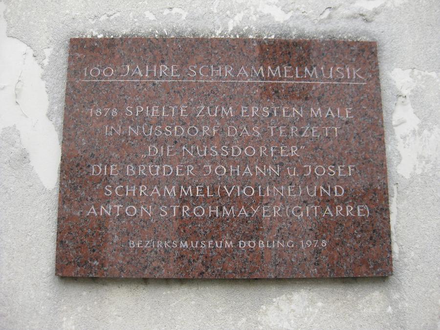 Johann und Josef Schrammel- und Anton Strohmayer Gedenktafel