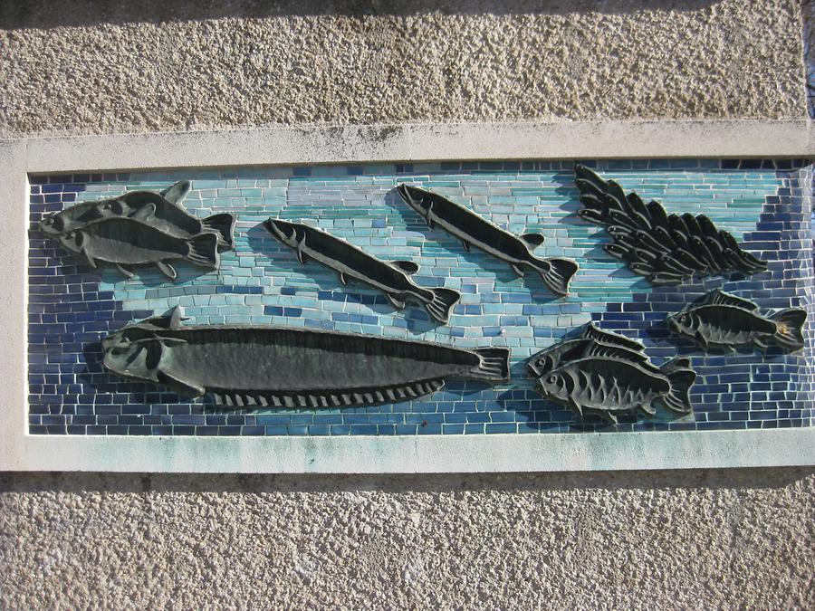 Mosaik 'Fischerei' von Mario Petrucci 1953