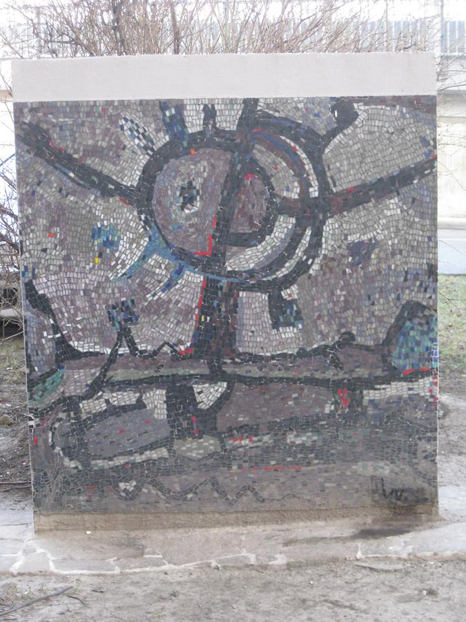Mosaikstele 'Milchstraßentier' von Maximilian Melcher 1962