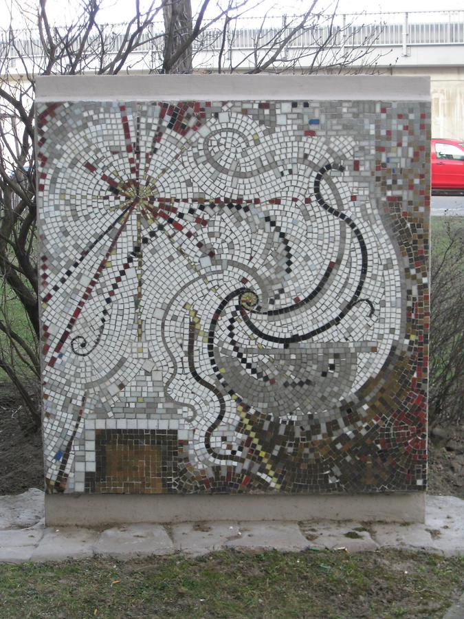 Mosaikstele 'Himmelsgewölbe' von Hermine Aichenegg 1962