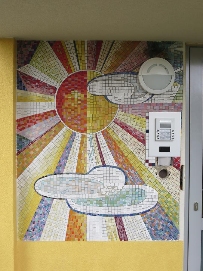 Mosaik-Hauszeichen