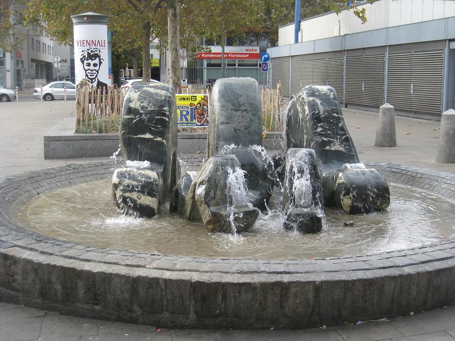 'Wiener Wasserwelten'-Brunnen von Hans Muhr 2005