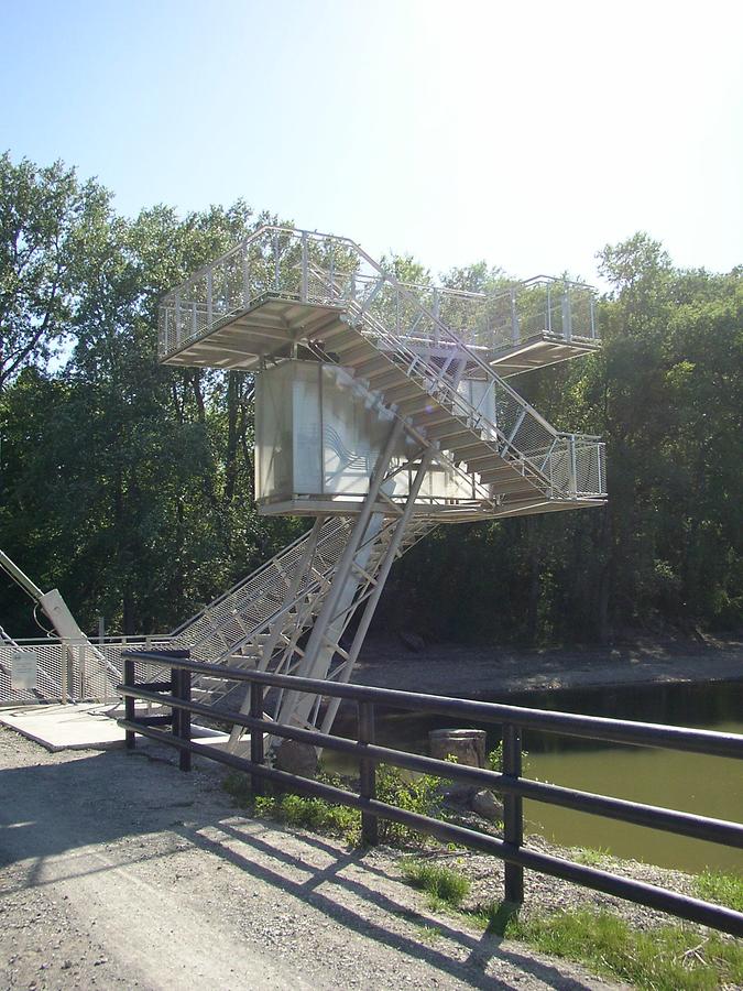 Aussichtsplattform der Wehranlage bei der Gänsehaufentraverse