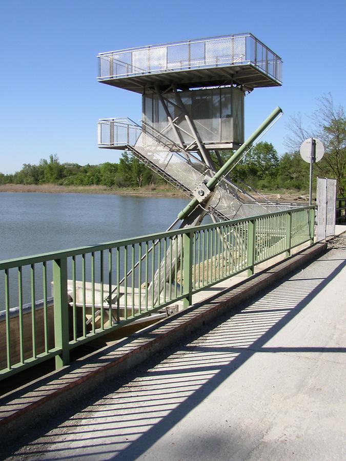 Aussichtsplattform der Wehranlage bei der Gänsehaufentraverse