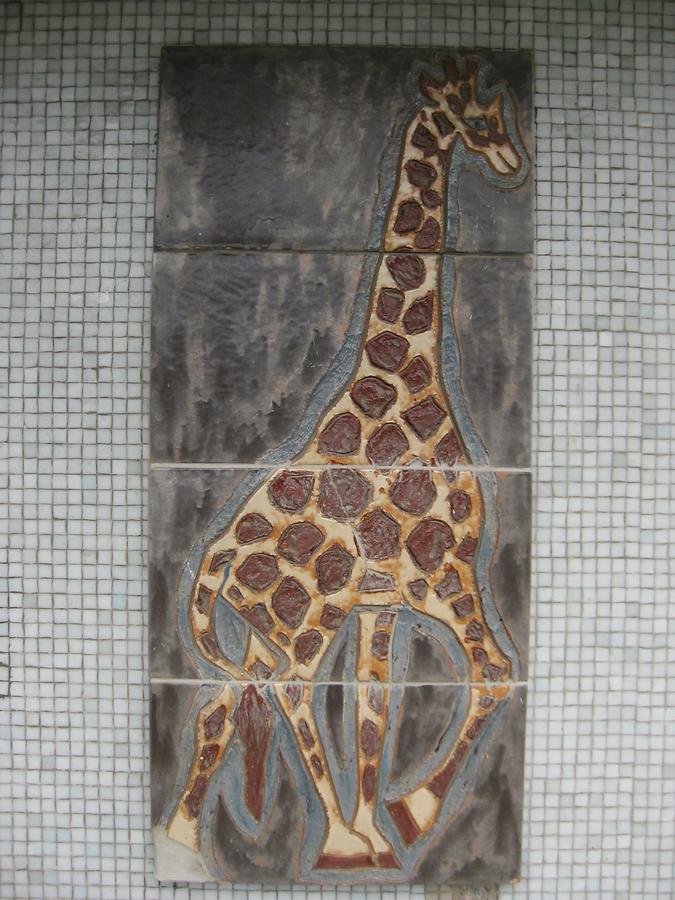 Hauszeichenrelief 'Giraffe' von Egon Haug