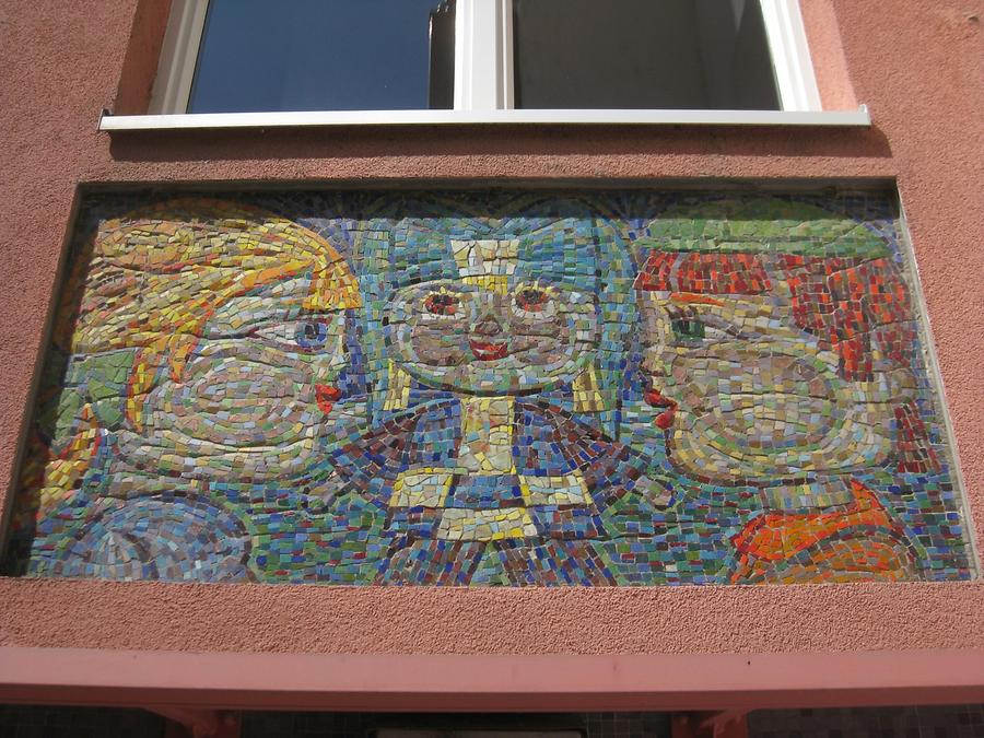 Mosaikhauszeichen von Isolde Jurina 1974