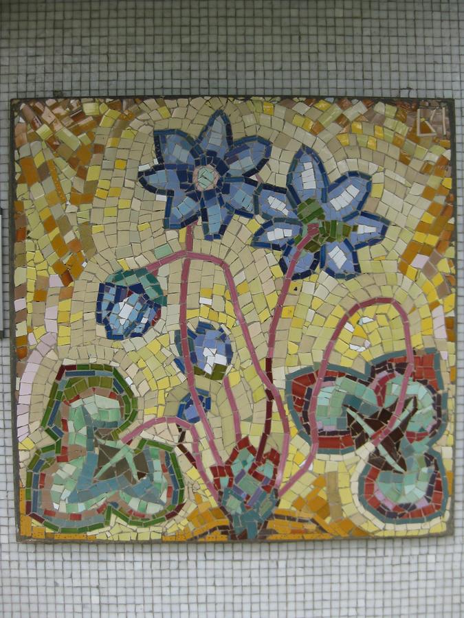 Mosaik 'Leberblümchen' von Leopold Bistinger 1967