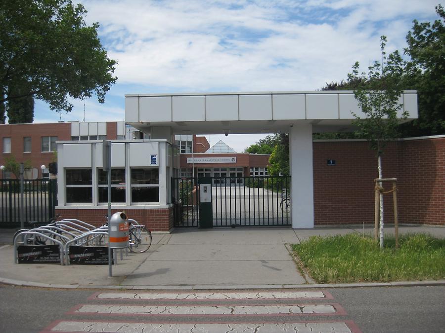 Vienna International School