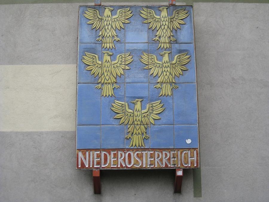 Keramikwappen 'Niederösterreich' von Leopold Schmid 1966