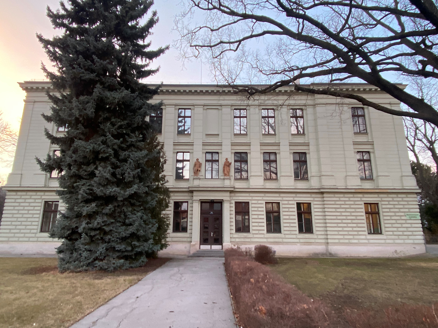 Bezirksmuseum Liesing, ehem. Volksschule Atzgersdorf