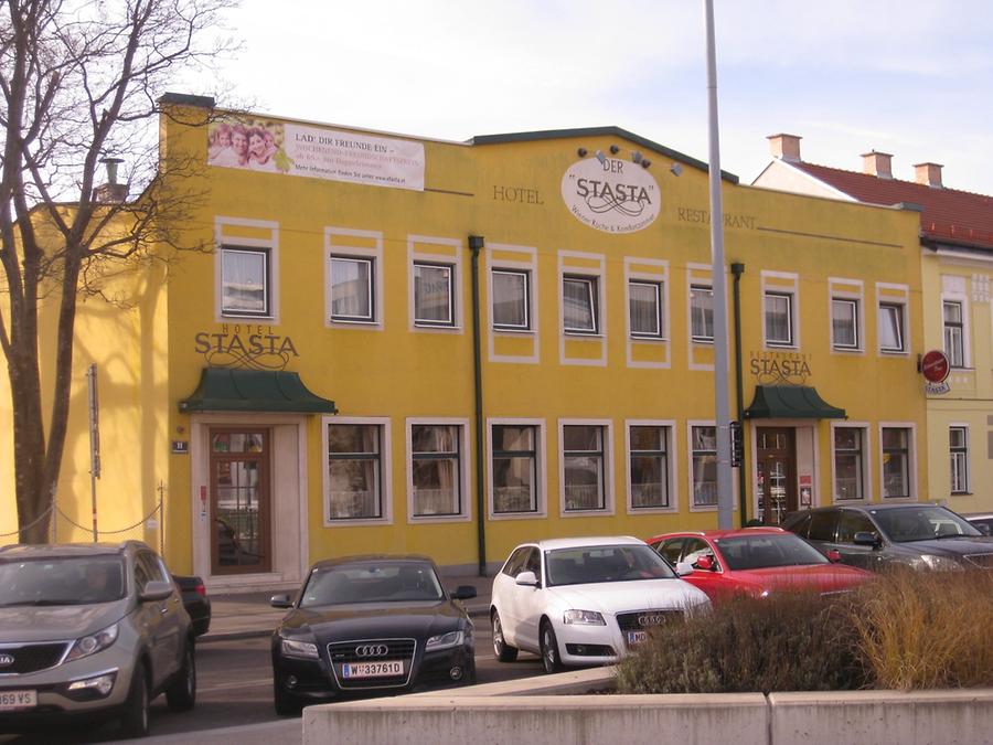 Hotel+Restaurant 'Der Stasta'