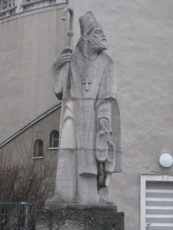 Hl. Servatius-Statue