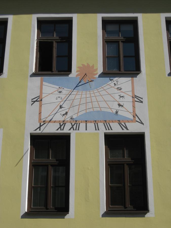 Sonnenuhr