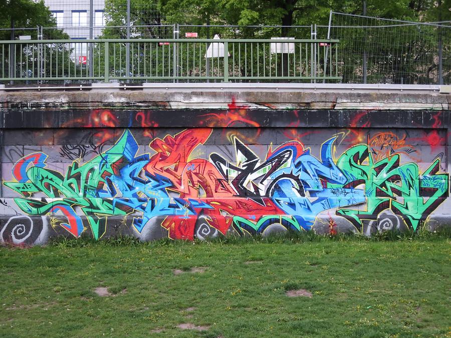 Obere Donaustraße, Donaukanalpromenade