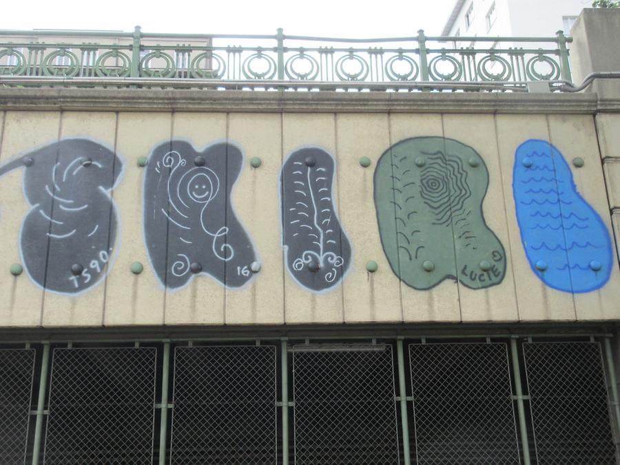 Graffito 'Skirl' - Franz Josefs-Kai - Donaukanalradweg, 1010 Wien