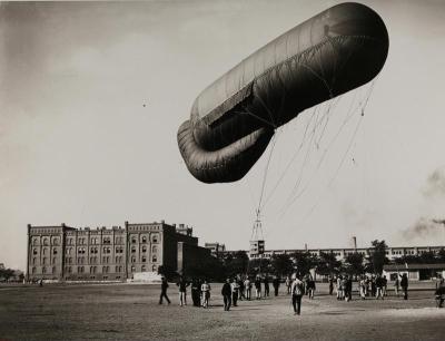 Fesselballon vor dem Wiener Arsenal, © IMAGNO/Sammlung Hubmann