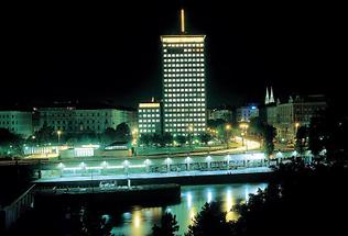 Der Ringturm am Donaukanal in Wien