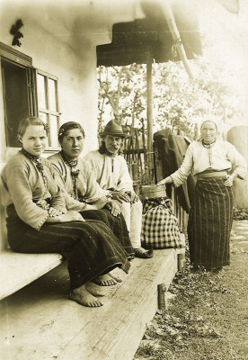 Rumänische Bauernfamilie aus der Bukowina, © IMAGNO/Austrian Archives