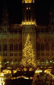 Weihnachtsmarkt vor dem Wiener Rathaus