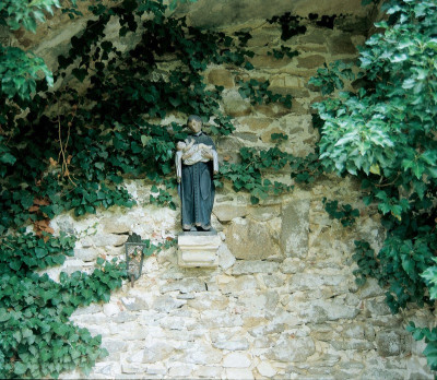 Skulptur im Park des Klosters von Eggenburg, © IMAGNO/Gerhard Trumler