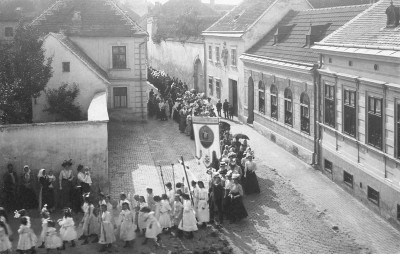 Fronleichnamsprozession in Eggenburg, © IMAGNO/Austrian Archives