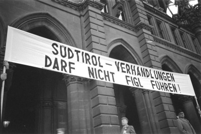 Protestkundgebung der Südtiroler in Wien, © ÖNB