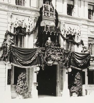 Festschnuck des Hotels Zum goldenen Kreuz, © IMAGNO/Austrian Archives (S)