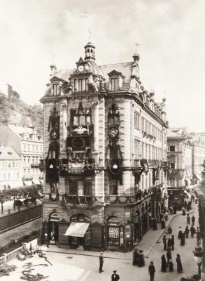 Festlich geschmücktes Haus in Karlsbad, © IMAGNO/Sammlung Hubmann