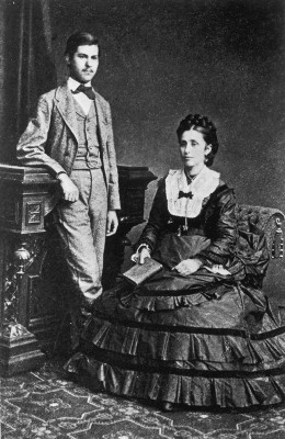 Freud im Alter von 16 mit seiner Mutter, © IMAGNO/Sigm.Freud Priv.Stiftung