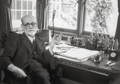 Sigmund Freud am Schreibtisch, © IMAGNO/Sigm.Freud Priv.Stiftung