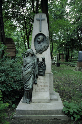 Grabstein im Friedhof von St. Petersburg, © IMAGNO/Alliance for Nature