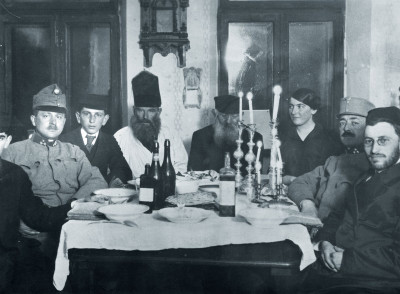 Jüdische Familie bei der Feier des Pessach-Fests, © IMAGNO/Austrian Archives