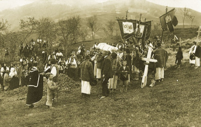 Ruthenische Begräbnisprozession aus Galizien, © IMAGNO/Austrian Archives
